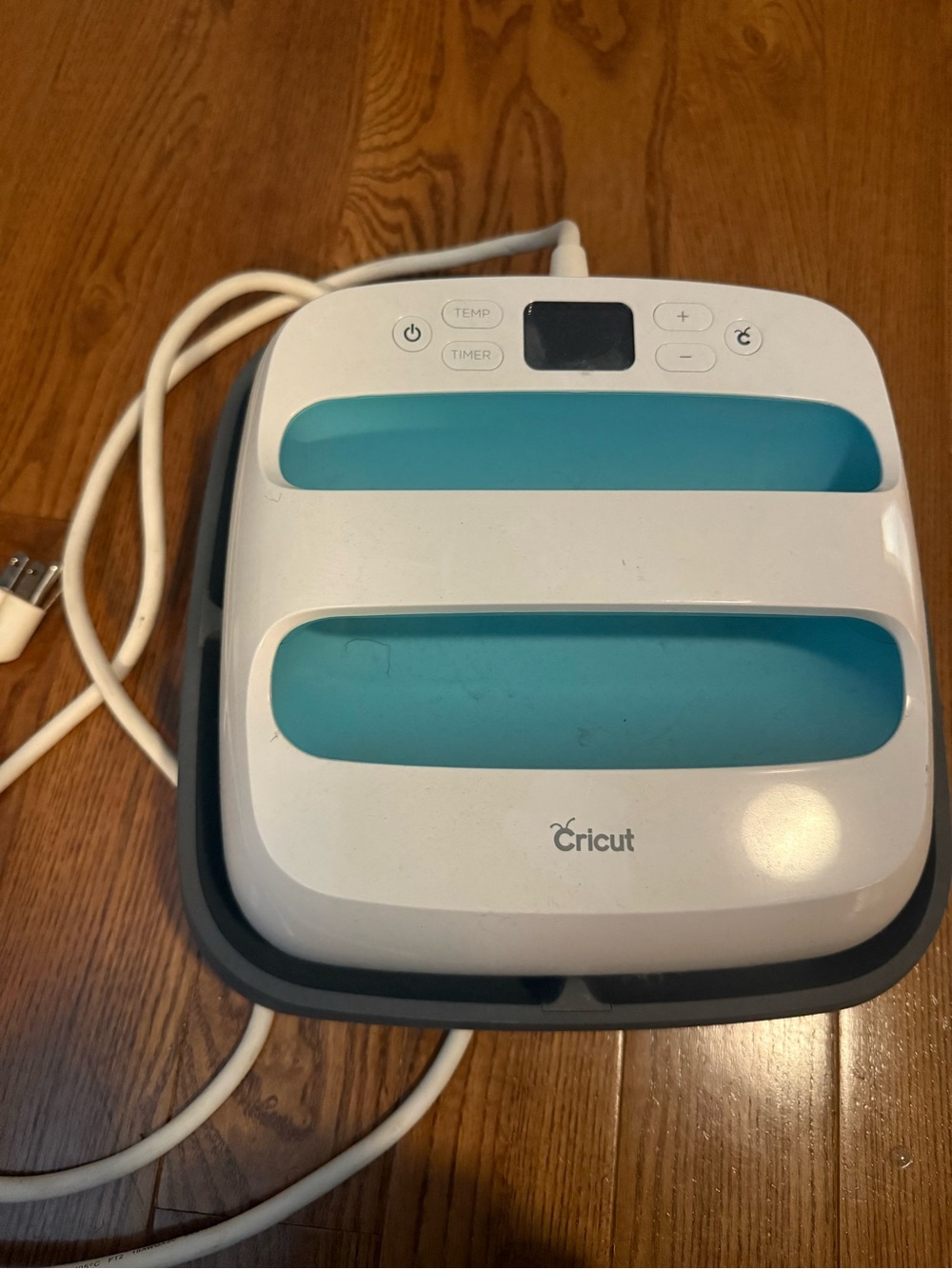 Cricut White Heat Press with Teal Accents